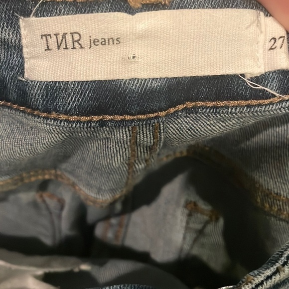 TNR Distressed denim jeans, size 27 - Picture 7 of 8